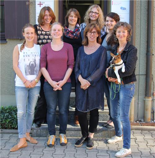 Das Augsburger HaLT- Team, das nun auch in den Paarkliniken hilft. 