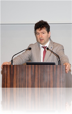 Bürgermeister und Sozialreferent Dr. Stefan Kiefer Bürgermeister und Sozialreferent Dr. Stefan Kiefer.