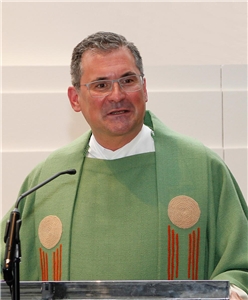 Diözesan-Caritasdirektor Domkapitular Dr. Andreas Magg Diözesan-Caritasdirektor Domkapitular Dr. Andreas Magg ruft zur Caritassammlung auf.