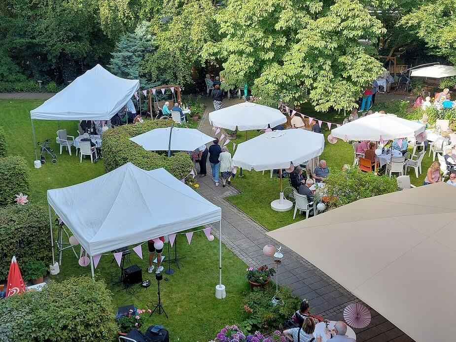 Gartenparty mit Livemusik