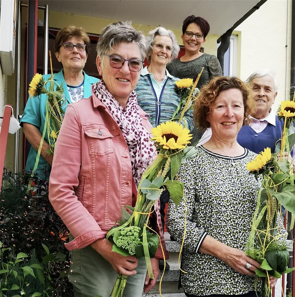 Verabschiedung Hospizbegleiterinnen 8-21