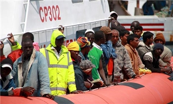 Slider: Dossier Flucht Flüchtlingsdrama im Mittelmeer