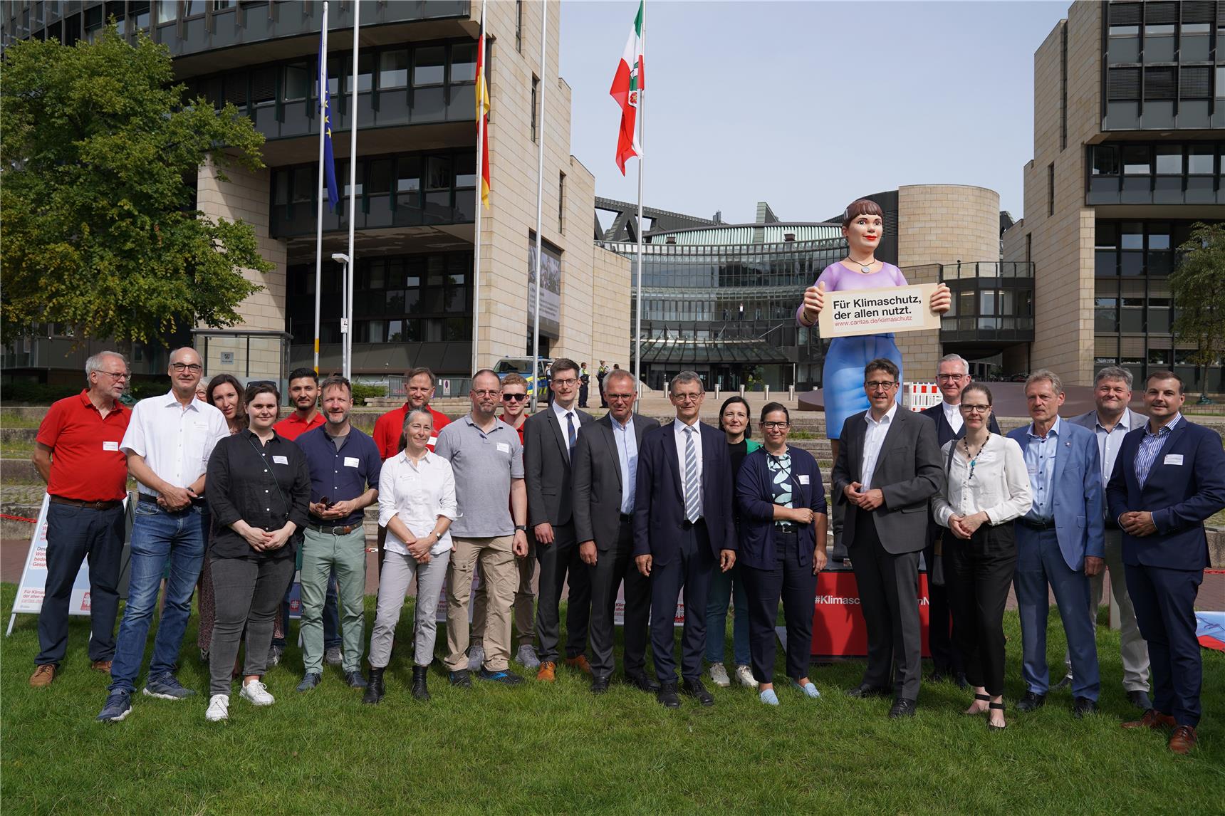 038-2023 Jenny Landtag