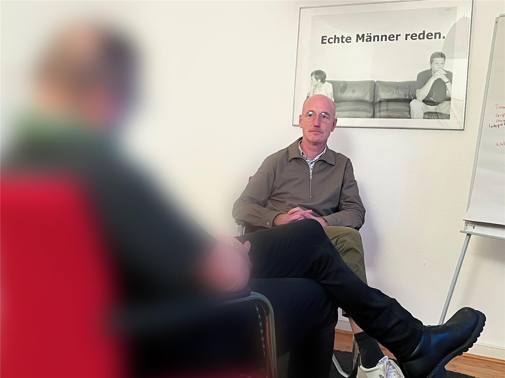 Alois R. und Männerberater Markus Brauckmann.