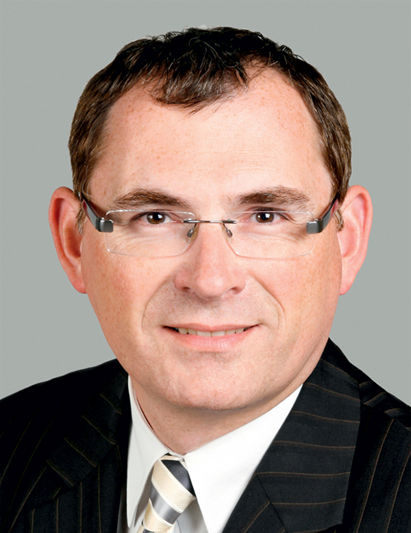 Porträt: Jean-Pierre Schneider, Caritasdirektor des Caritasverbandes für die Stadt Bonn