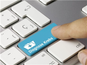 Psychosoziale Krebsberatung Lübeck Tastatur mit Beschriftung Diagnose Krebs