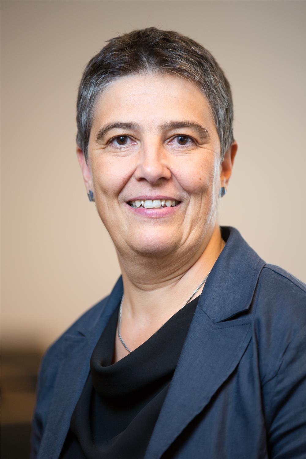 Dr. Susanne Pauser