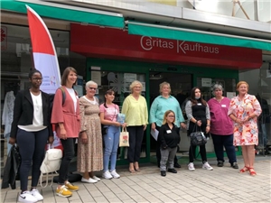 Bundesfamilienministerin Christine Lambrecht zu Besuch bei der Caritas Gummersbach Bundesfamilienministerin Christine Lambrecht zu Besuch bei der Caritas Gummersbach