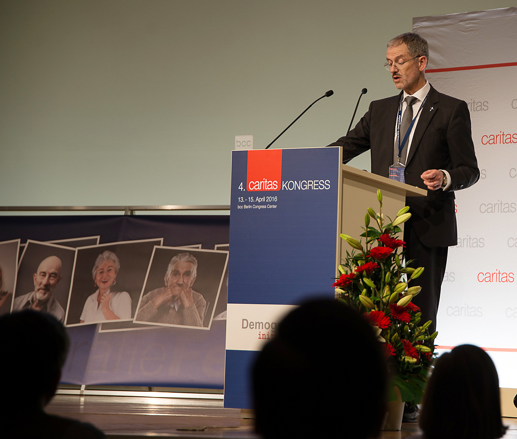 Caritas-Präsident Neher beim Caritaskongress 2016