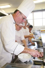 Reinhard Franz bei der Arbeit Reinhard Franz bei der Arbeit