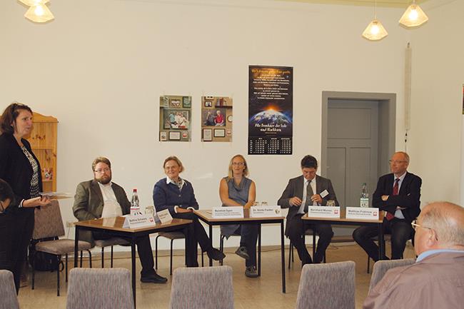 Teilnehmer der Podiumsdiskussion