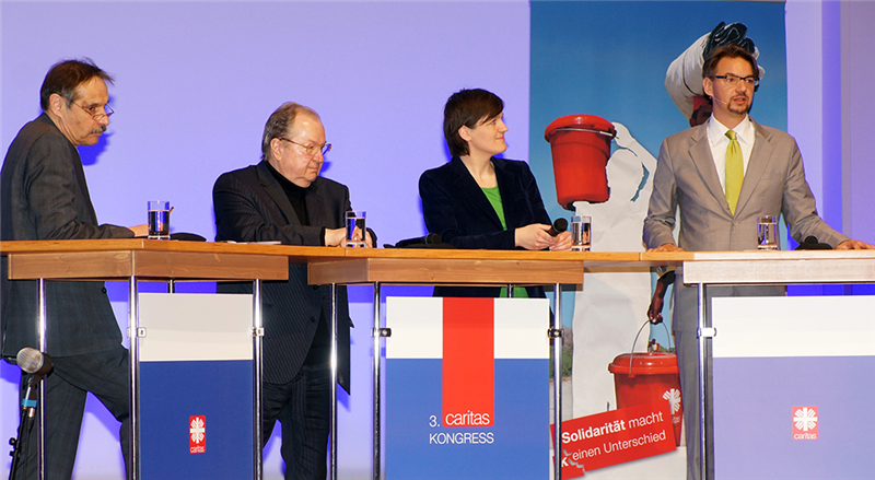 Talkgäste auf der Bühne