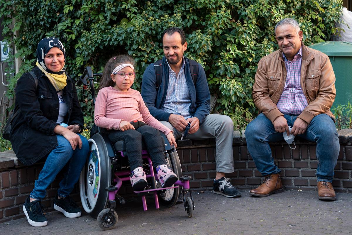 Rashad Almuslem mit geflüchteter Familie