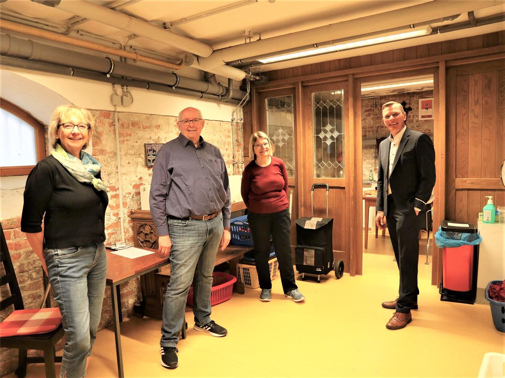 Bürgerschaftspräsident Imhoff in der Johannis-Oase