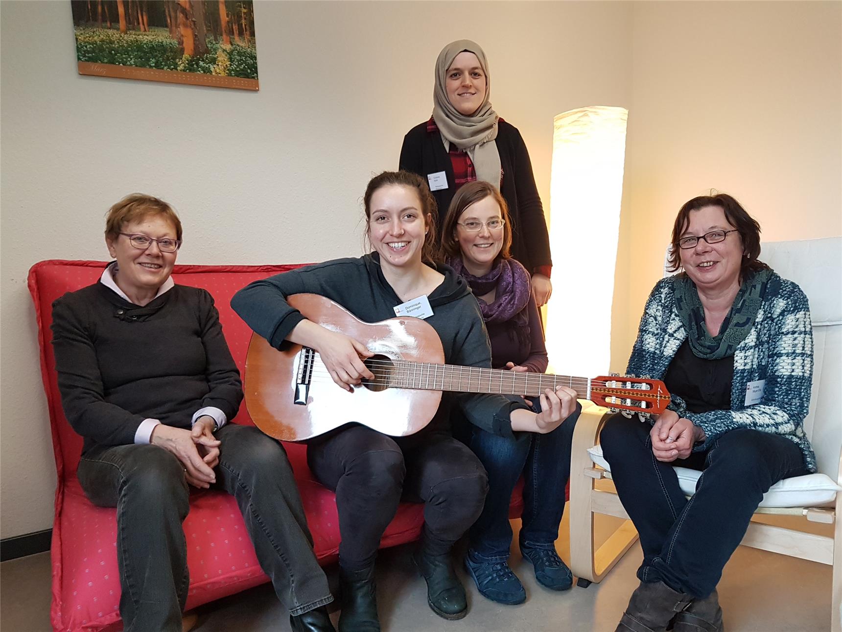 Eine Gitarre für das ÜWH Walle