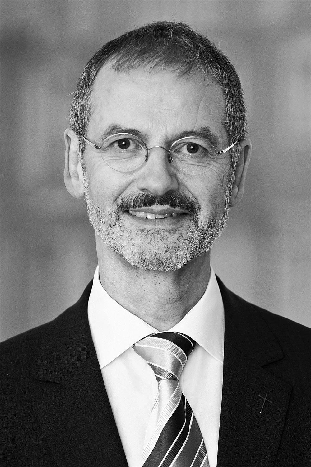 Portrait Caritaspräsident Peter Neher