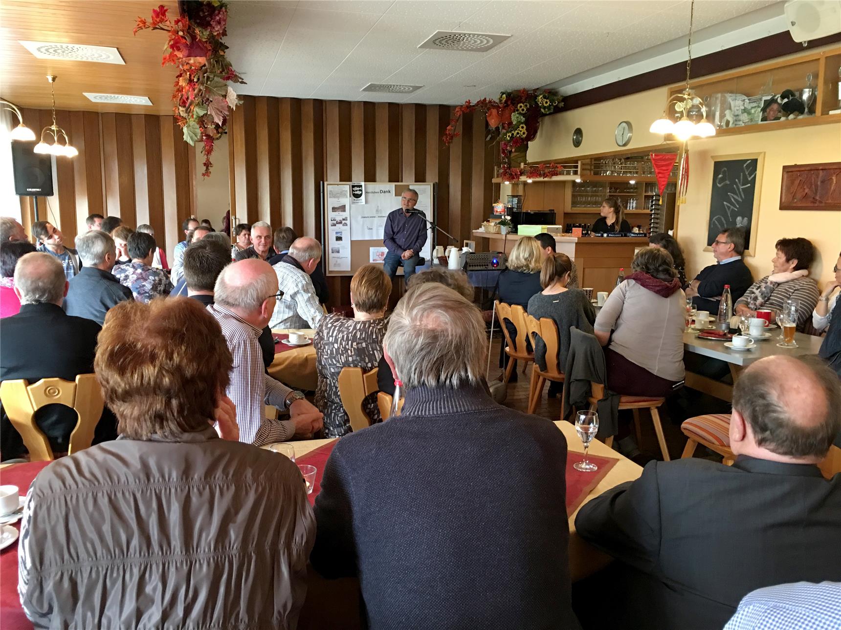 Versammlung von Bürgern aus Degmarn