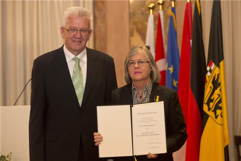 Verdienstorden des Landes für Therese Wieland