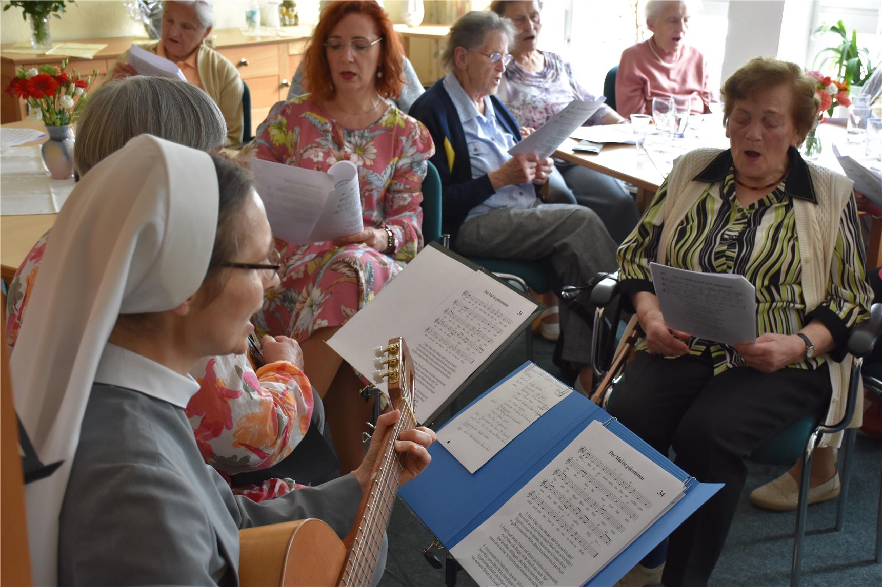 25 Jahre Seniorentreff Cottbus - Musizieren