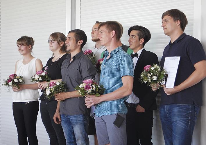 Mohammed Reza Ahmadi in der Gruppe seiner Klasse