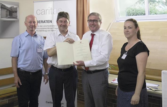 Übergabe Förderurkunde Ehrenamtsprojekt in der Strafälligenhilfe