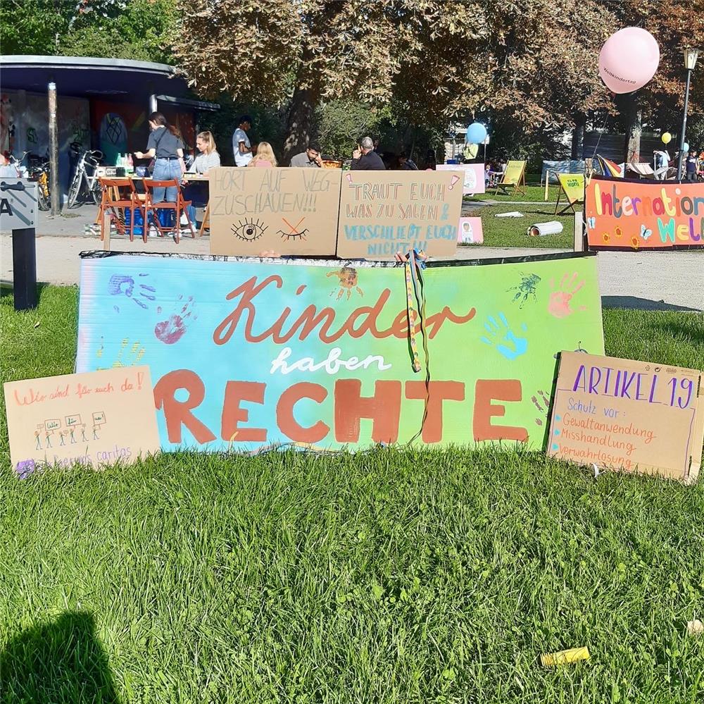 Kinder haben Rechte - Plakat
