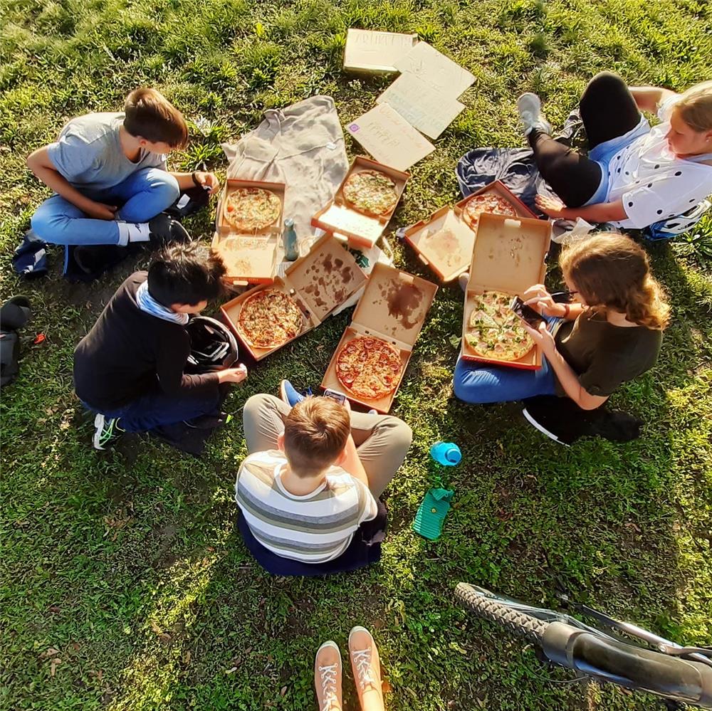 Weltkindertag in Cottbus 2020 - Pizzaessen